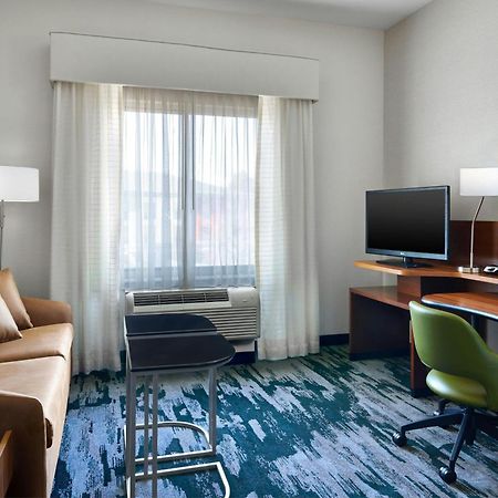 Fairfield By Marriott Inn & Suites Knoxville Turkey Creek Exterior photo