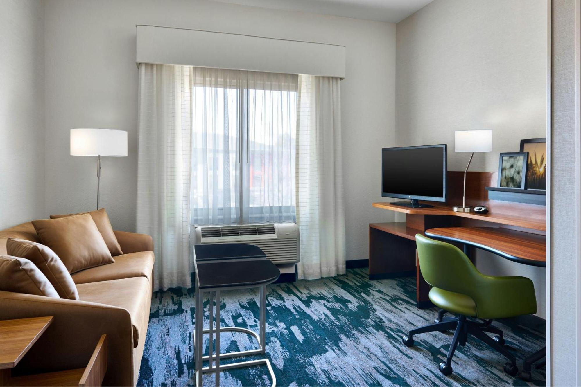 Fairfield By Marriott Inn & Suites Knoxville Turkey Creek Exterior photo