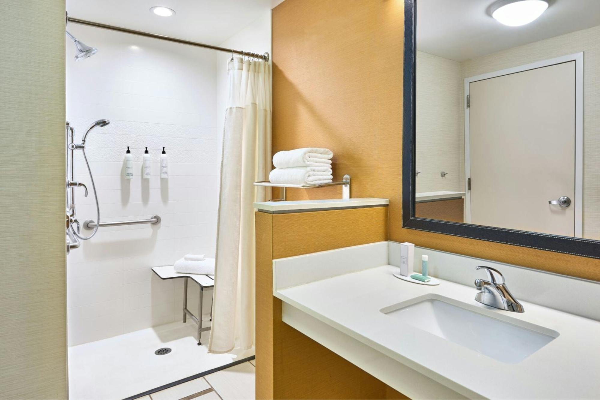 Fairfield By Marriott Inn & Suites Knoxville Turkey Creek Exterior photo